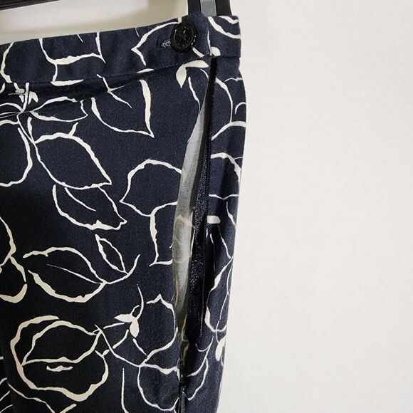 Lauren Ralph Lauren Womens Capri Pants Size 6 Black White Floral Crop Side Zip - Picture 4 of 6